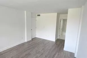 2175 NE 170th St, North Miami Beach, FL 33162 - Photo 7