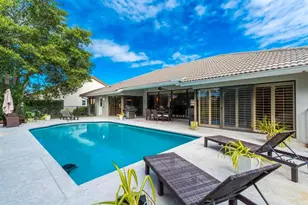 10180 Silver Lake Dr, Boca Raton, FL 33428 - Photo 5