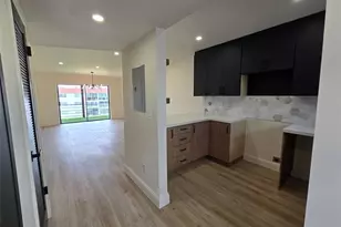 3001 E Sunrise Lakes Dr Unit, Sunrise, FL 33322 - Photo 13