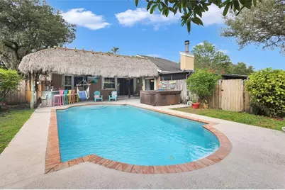 12100  Landing Way, Hollywood, FL 33026 - Photo 3