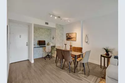 4200  Hillcrest Dr, Unit #717, Hollywood, FL 33021 - Photo 9