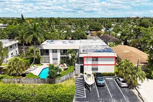 1581 NE 34th Ct, Oakland Park, FL 33334 - Photo 13