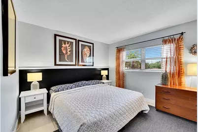 1581 NE 34th Ct, Unit #215, Oakland Park, FL 33334 - Photo 5