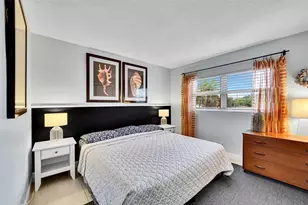 1581 NE 34th Ct, Oakland Park, FL 33334 - Photo 5