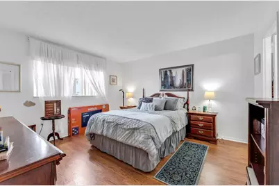 8950  Sunrise Lakes Blvd, Unit #210, Sunrise, FL 33322 - Photo 15