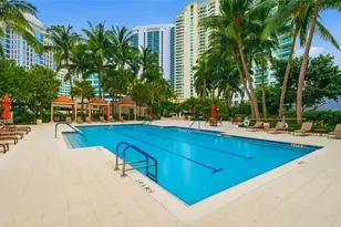 347 N New River Dr E, Fort Lauderdale, FL 33301 - Photo 35