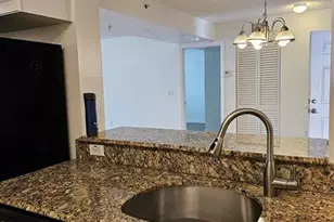 2731 Ocean Club Blvd, Hollywood, FL 33019 - Photo 7