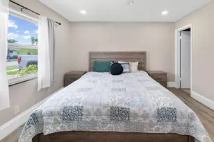 19426 Colorado Cir, Boca Raton, FL 33434 - Photo 9