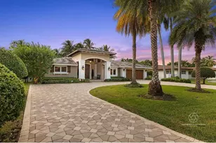 707 NE 26th Ave, Fort Lauderdale, FL 33304 - Photo 1