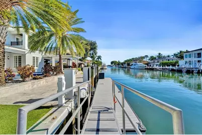 1744 SE 9th St, Fort Lauderdale, FL 33316 - Photo 11