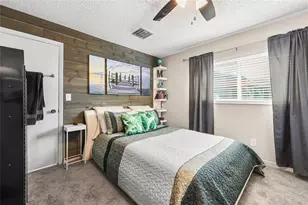 8610 NW 46th St, Lauderhill, FL 33351 - Photo 11