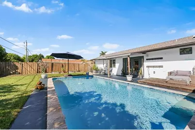 8610 NW 46th St, Lauderhill, FL 33351 - Photo 51