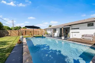 8610 NW 46th St, Lauderhill, FL 33351 - Photo 51