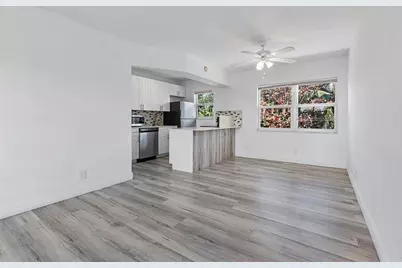 1100 NE 9th Ave, Unit #302, Fort Lauderdale, FL 33304 - Photo 5