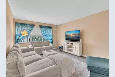 2555 NE 11th St, Unit #610, Fort Lauderdale, FL 33304 - Photo 19