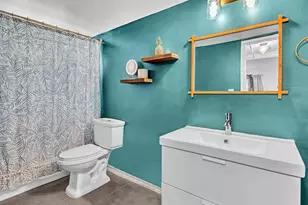 2555 NE 11th St, Fort Lauderdale, FL 33304 - Photo 21