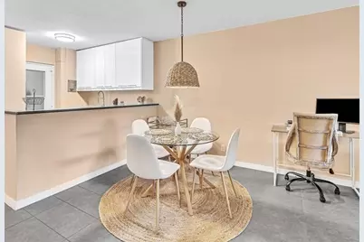 2555 NE 11th St, Unit #610, Fort Lauderdale, FL 33304 - Photo 11