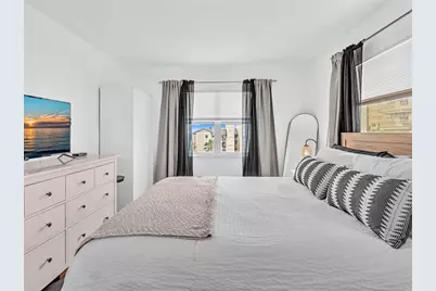 2555 NE 11th St, Unit #610, Fort Lauderdale, FL 33304 - Photo 23