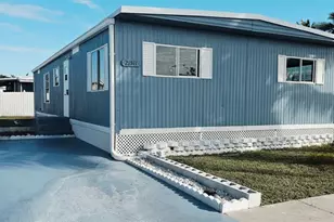 21511 NW 3rd St, Pembroke Pines, FL 33029 - Photo 1