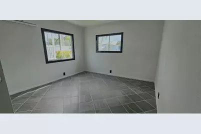 21511 NW 3rd St, Pembroke Pines, FL 33029 - Photo 11