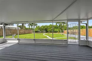 4697 SW 35th Ave, Fort Lauderdale, FL 33312 - Photo 13