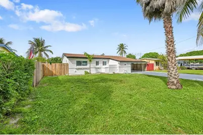 4697 SW 35th Ave, Fort Lauderdale, FL 33312 - Photo 1