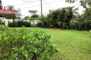 8260 NW 11th Ct, Pembroke Pines, FL 33024 - Photo 19