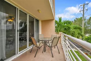 2711 Ocean Club Blvd, Hollywood, FL 33019 - Photo 15