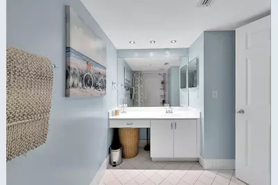 2711  Ocean Club Blvd, Unit #204, Hollywood, FL 33019 - Photo 21