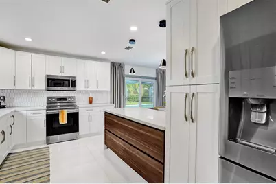 4450 NE 15th Terr, Oakland Park, FL 33334 - Photo 19