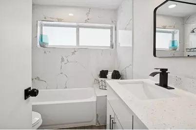 1921 NW 31st Ct, Fort Lauderdale, FL 33309 - Photo 15