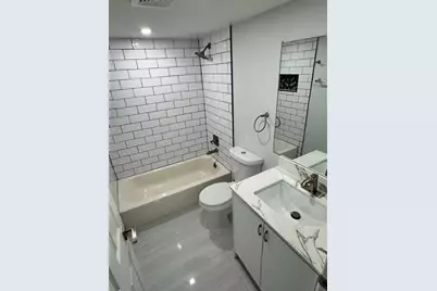 [Address not provided], Lauderdale Lakes, FL 33319 - Photo 19