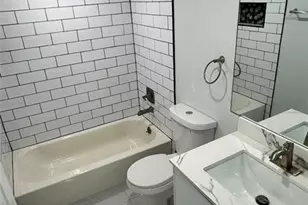 [Address not provided], Lauderdale Lakes, FL 33319 - Photo 19