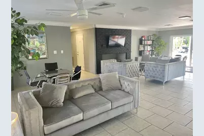 140 NE 19th Ct, Unit #101E, Wilton Manors, FL 33305 - Photo 21