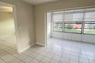 8515 Sunrise Lakes Blvd, Sunrise, FL 33322 - Photo 5