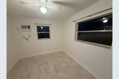 604 NW 10th St, Unit #B, Hallandale Beach, FL 33009 - Photo 7