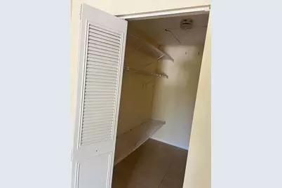 712  Sunny Pine Way, Unit #E3, Greenacres, FL 33415 - Photo 11