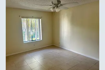 712  Sunny Pine Way, Unit #E3, Greenacres, FL 33415 - Photo 5