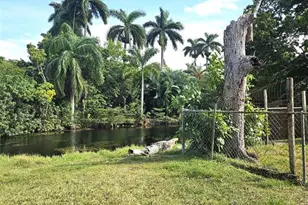 370 NW 65th Ave, Plantation, FL 33317 - Photo 9