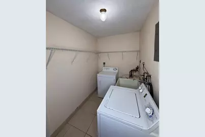 7508 NW 67th Ave, Tamarac, FL 33321 - Photo 17