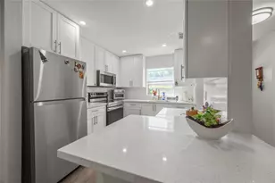 600 SW Natura Blvd, Deerfield Beach, FL 33441 - Photo 7