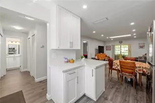 600 SW Natura Blvd, Deerfield Beach, FL 33441 - Photo 5