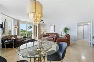 2011 N Ocean Blvd, Fort Lauderdale, FL 33305 - Photo 11