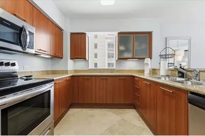 2011 N Ocean Blvd, Unit #302, Fort Lauderdale, FL 33305 - Photo 15