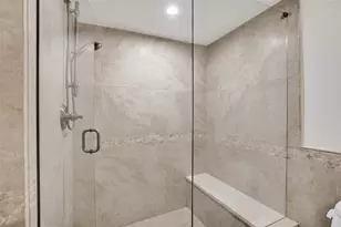 5510 N Ocean Dr, Singer Island, FL 33404 - Photo 25