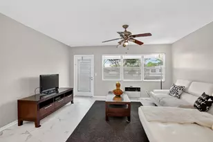 140 Ventnor I Unit, Deerfield Beach, FL 33442 - Photo 5