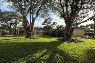 5180 NE 6th Ave, Oakland Park, FL 33334 - Photo 15