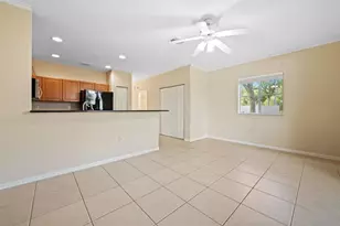 8299 SW 27th St, Miramar, FL 33025 - Photo 7