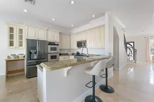 909 Mango Isle, Fort Lauderdale, FL 33315 - Photo 5