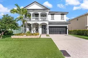 909 Mango Isle, Fort Lauderdale, FL 33315 - Photo 1